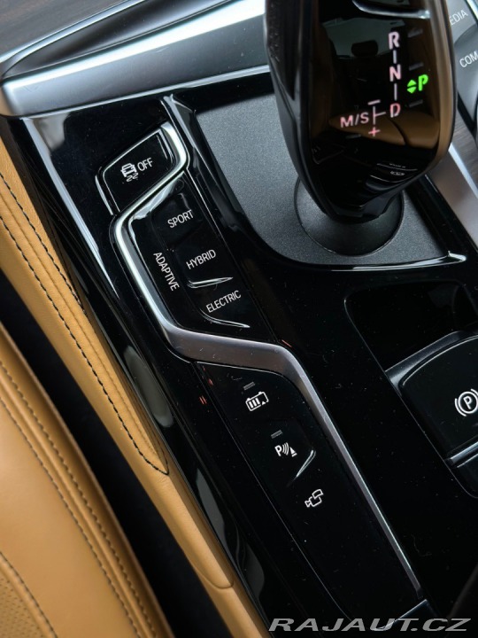 BMW 5 545e xDrive 2021