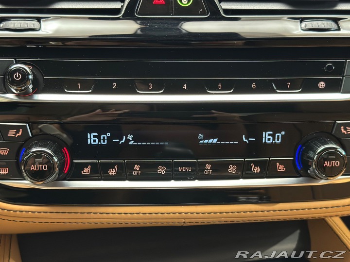 BMW 5 545e xDrive 2021