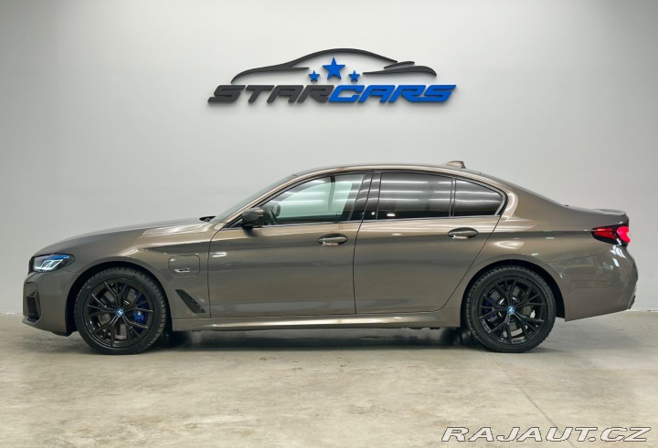 BMW 5 545e xDrive M Sport / La 2021