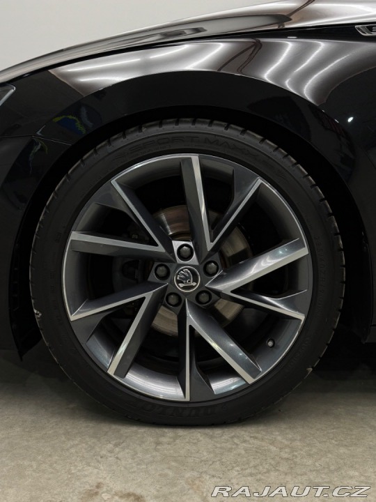 Škoda Superb Combi  2.0 TDI Sportline 2019