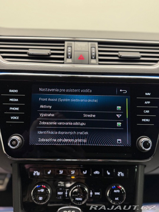 Škoda Superb Combi  2.0 TDI Sportline 2019