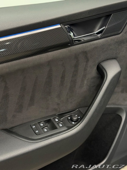 Škoda Superb Combi  2.0 TDI Sportline 2019