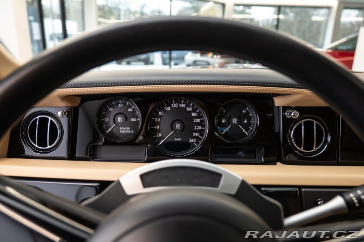 Rolls Royce Phantom 360/Vyhřívaná sedadla 2015