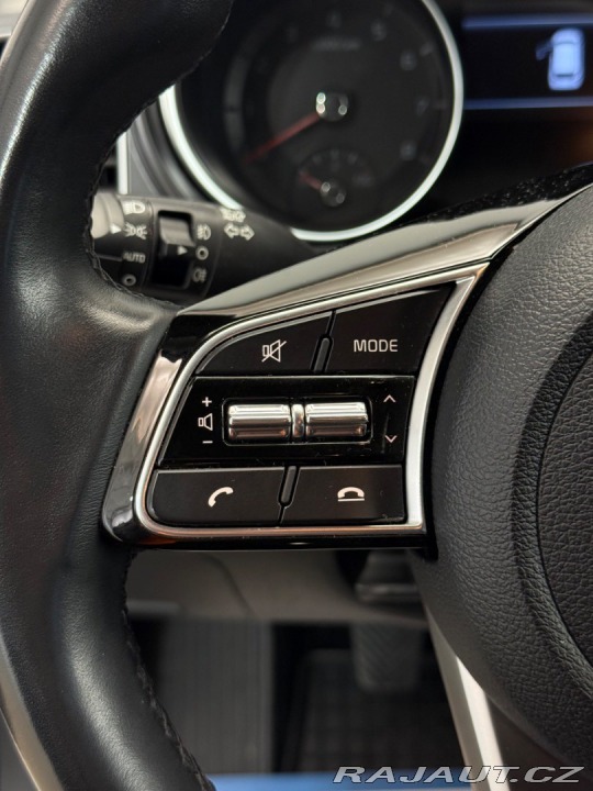 Kia Ostatní modely Ceed SW  Ceed SW 1,0 T-GDI Silver 2022