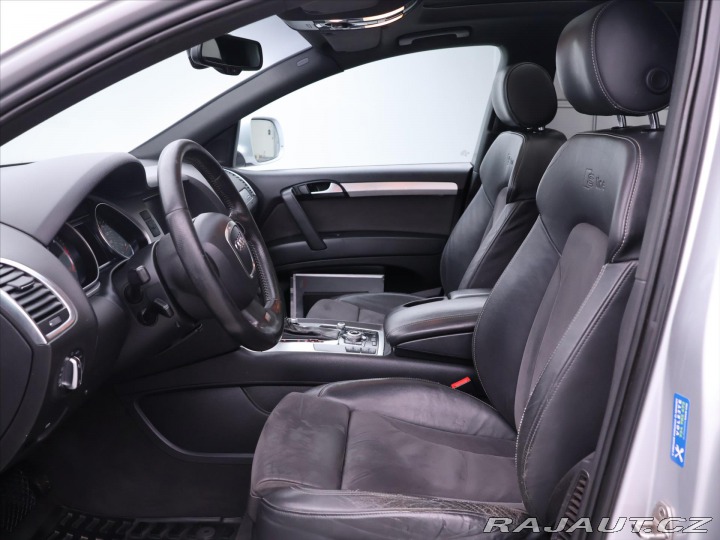 Audi Q7 3,0 TDI 4x4 7-Míst CZ 1. 2010