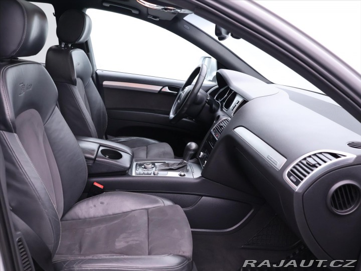 Audi Q7 3,0 TDI 4x4 7-Míst CZ 1. 2010