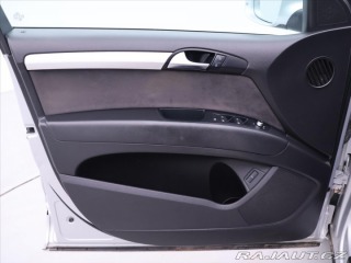 Audi Q7 3,0 TDI 4x4 7-Míst CZ 1. 2010