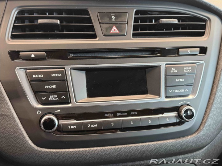 Hyundai i20 1,4 i COMFORT 1.MAJITEL S 2015