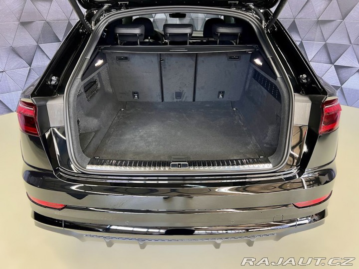 Audi Q8 50TDI QUATTRO S-LINE, WEB 2025