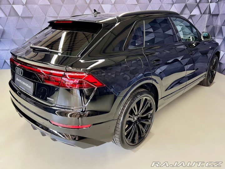 Audi Q8 50TDI QUATTRO S-LINE, WEB 2025