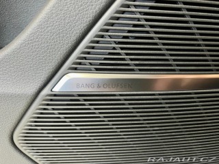 Audi Q8 50TDI QUATTRO S-LINE, WEB 2025