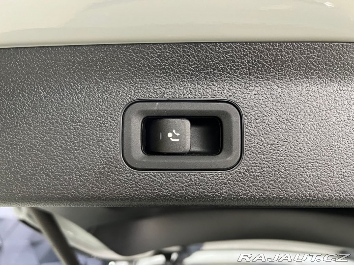 Mercedes-Benz Ostatní modely d 4MATIC, AMG PREMIUM PLU 2023