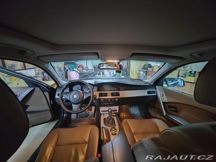 BMW 5 3,0 e61 530XD 2006