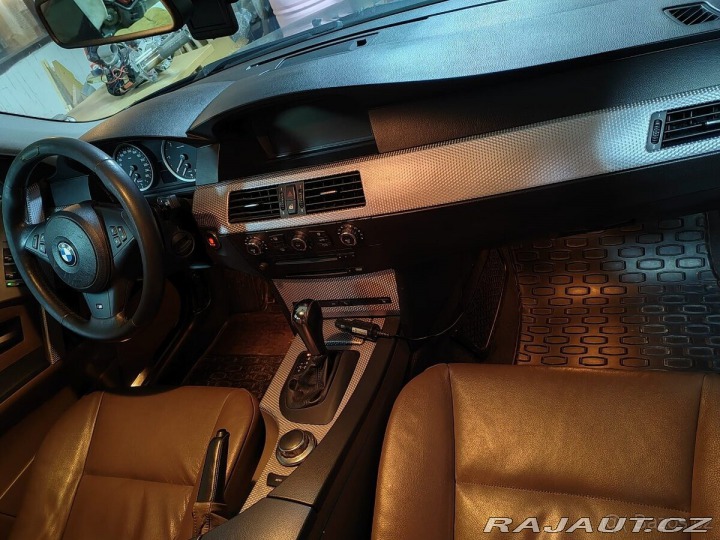 BMW 5 3,0 e61 530XD 2006