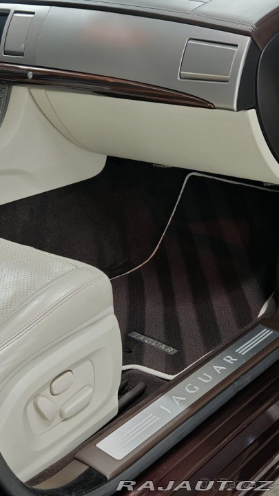 Jaguar XF 5,0   V8 – servisovaný, r 2010