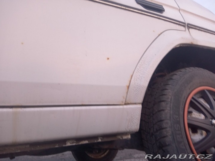 Škoda Favorit Prodám Škoda Favorit r.v. 1988