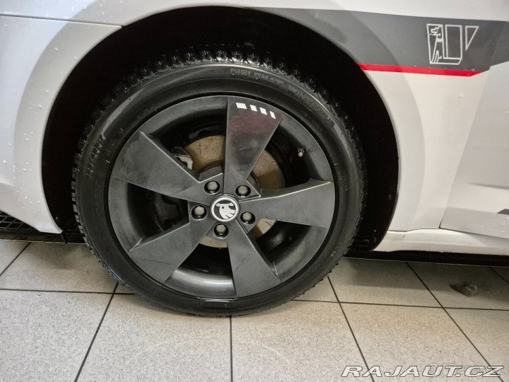 Škoda Octavia 1,4 TSI cng 81 kw 1800