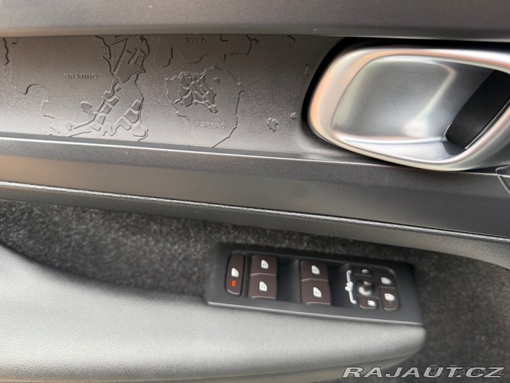 Volvo XC40 2,0   D4 AWD,AT 110KW 2018