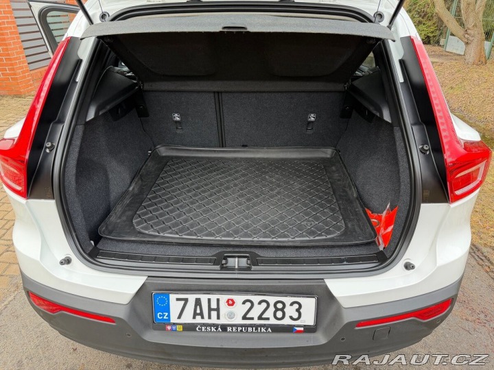 Volvo XC40 2,0   D4 AWD,AT 110KW 2018