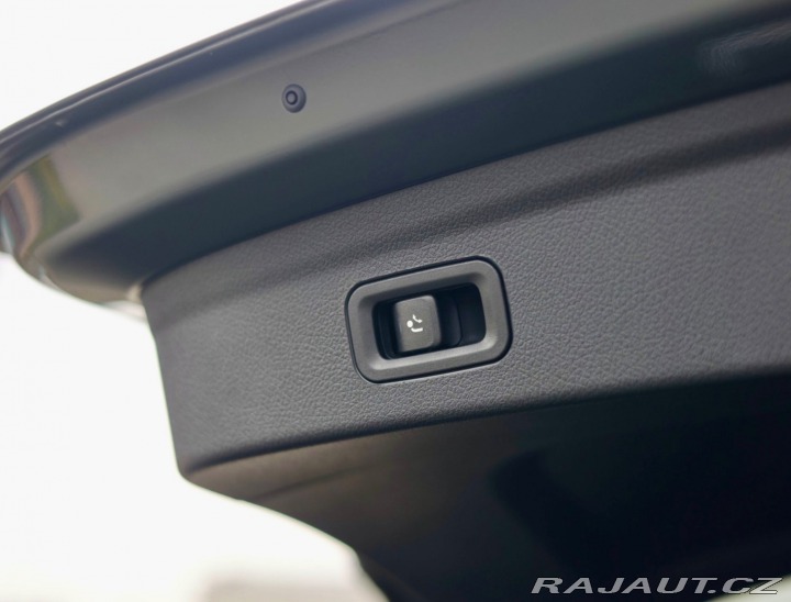 Mercedes-Benz GLE SUV  53 AMG Hybrid 4-mati 2025