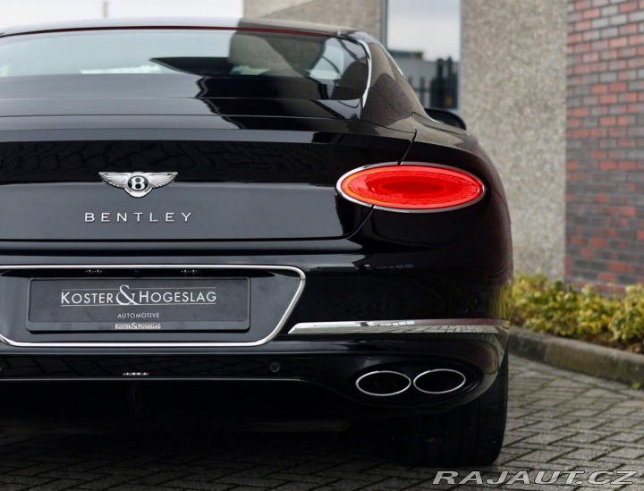 Bentley Continental 4.0 V8 440 KW 4x4| Nočné 2020