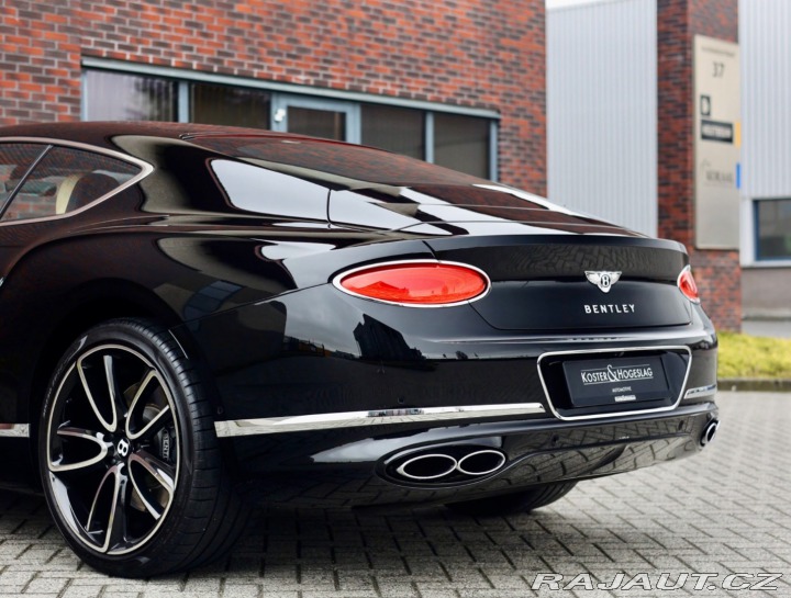 Bentley Continental 4.0 V8 440 KW 4x4| Nočné 2020