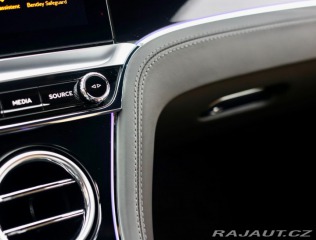 Bentley Continental 4.0 V8 440 KW 4x4| Nočné 2020