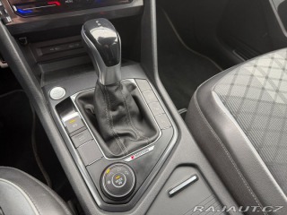 Volkswagen Tiguan Allspace R-line 147kW Tažné Matrix 2021