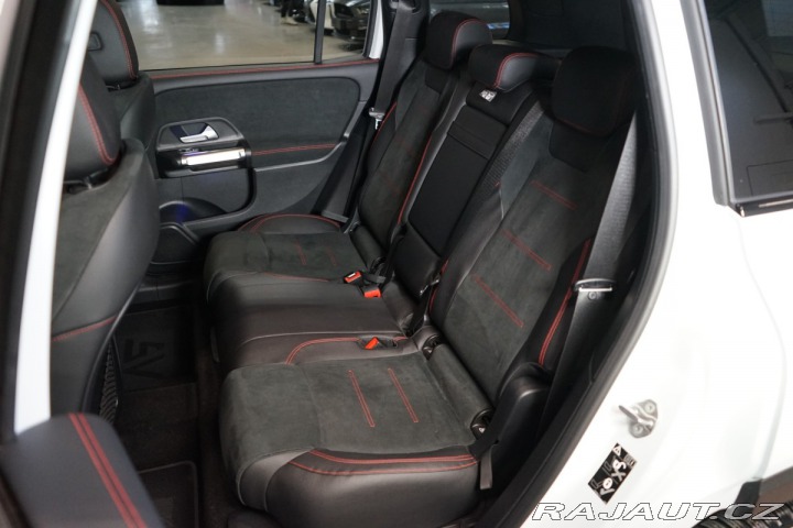 Mercedes-Benz GLB 200d*AMG*LED*KAMERA*CARPL 2021