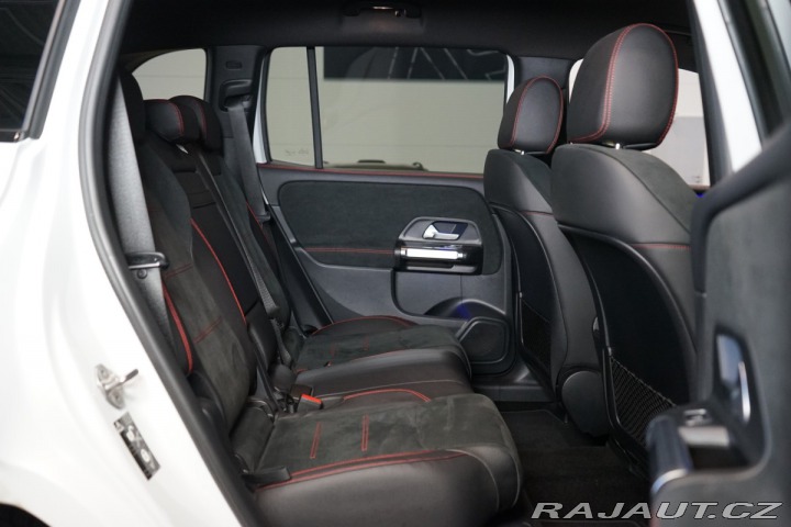 Mercedes-Benz GLB 200d*AMG*LED*KAMERA*CARPL 2021