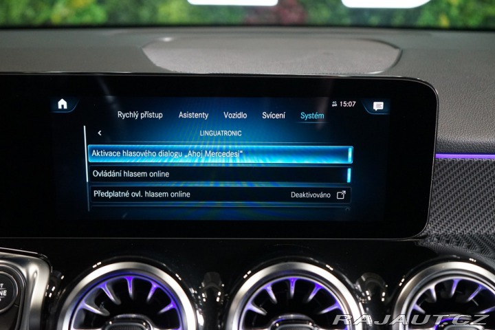 Mercedes-Benz GLB 200d*AMG*LED*KAMERA*CARPL 2021