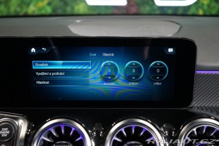 Mercedes-Benz GLB 200d*AMG*LED*KAMERA*CARPL 2021