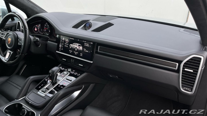 Porsche Cayenne Turbo 2019