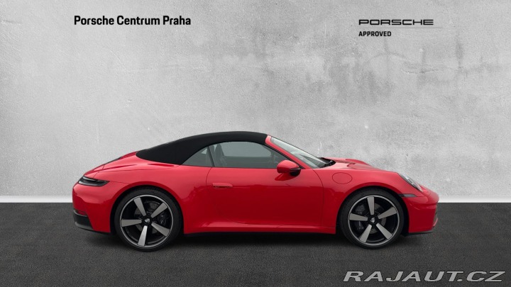 Porsche 911 Carrera 2025