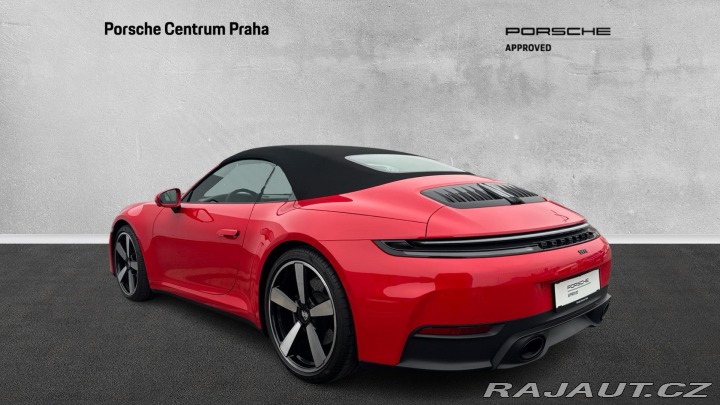 Porsche 911 Carrera 2025