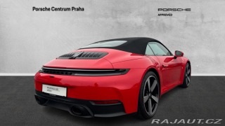 Porsche 911 Carrera 2025