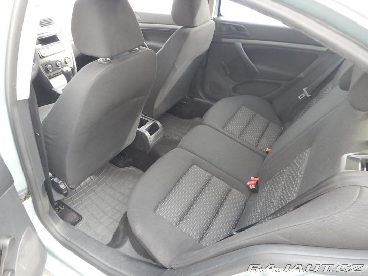 Škoda Octavia II 1.6i, 75 kW, ČR, 1. MA 2011