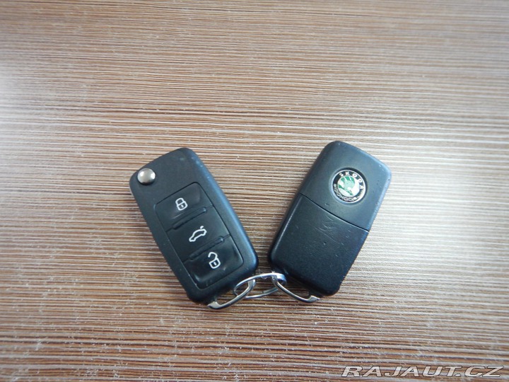 Škoda Octavia II 1.6i, 75 kW, ČR, 1. MA 2011