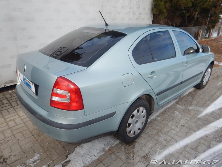 Škoda Octavia II 1.6i, 75 kW, ČR, 1. MA 2011