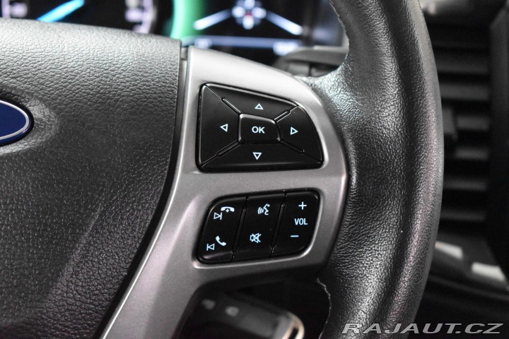 Ford Ranger 2.0 XLT*Naviják*4x4*TAŽNÉ 2020