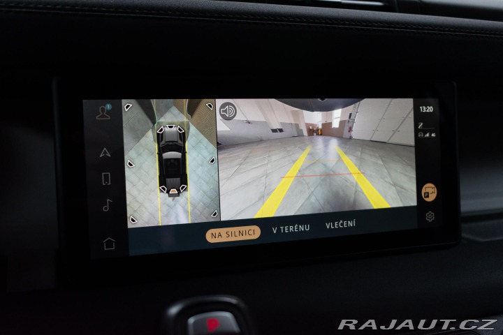 Land Rover Defender 110 D300 SE *ZÁRUKA*TAŽNÉ 2023