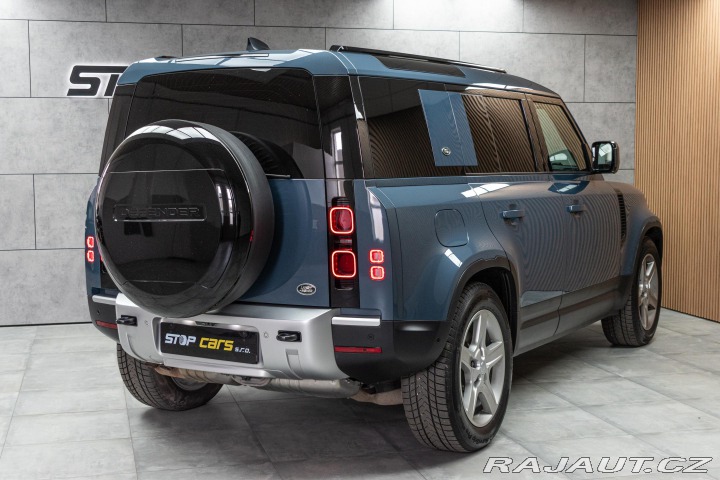 Land Rover Defender 110 D300 SE *ZÁRUKA*TAŽNÉ 2023
