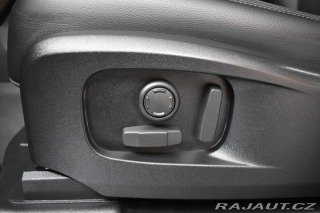 Land Rover Defender 110 D300 SE *ZÁRUKA*TAŽNÉ 2023