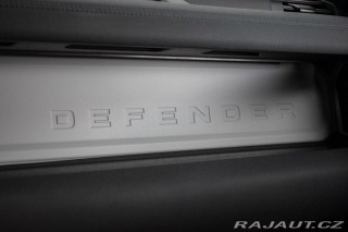 Land Rover Defender 110 D300 SE *ZÁRUKA*TAŽNÉ 2023
