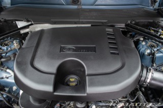 Land Rover Defender 110 D300 SE *ZÁRUKA*TAŽNÉ 2023