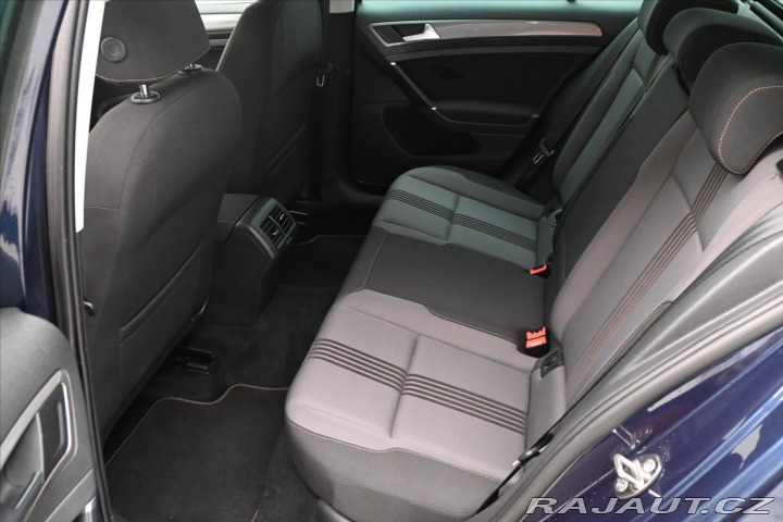 Volkswagen Golf 1,6 TDI 81kW Allstar Záru 2016