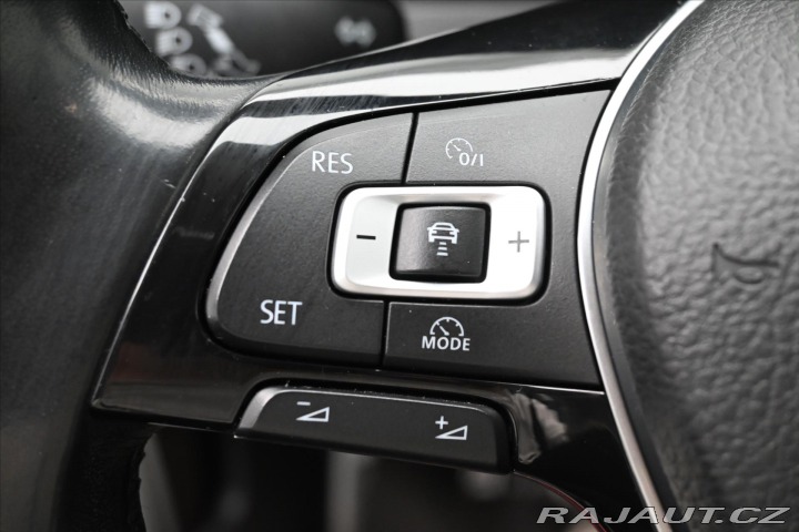 Volkswagen Golf 1,6 TDI 81kW Allstar Záru 2016