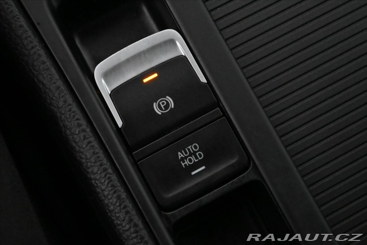 Volkswagen Golf 1,6 TDI 81 kW Allstar Zár 2016