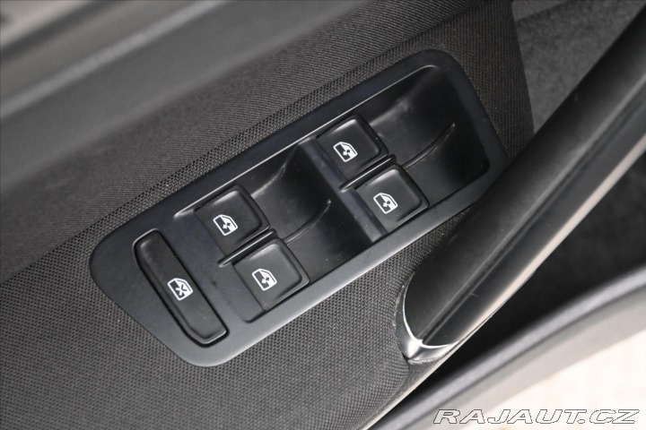 Volkswagen Golf 1,6 TDI 81kW Allstar Záru 2016