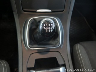 Ford S-MAX 2.0TDCi,navi,výhřev,tažné 2013